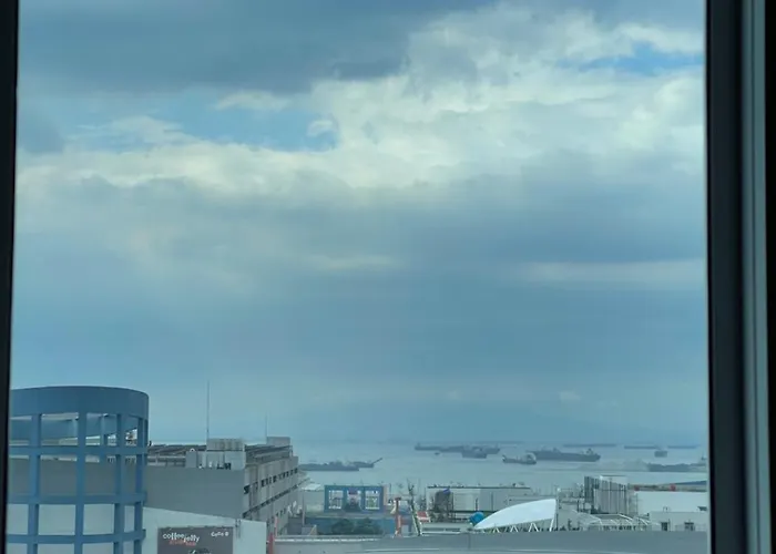 Apartment Sea Residences Moa